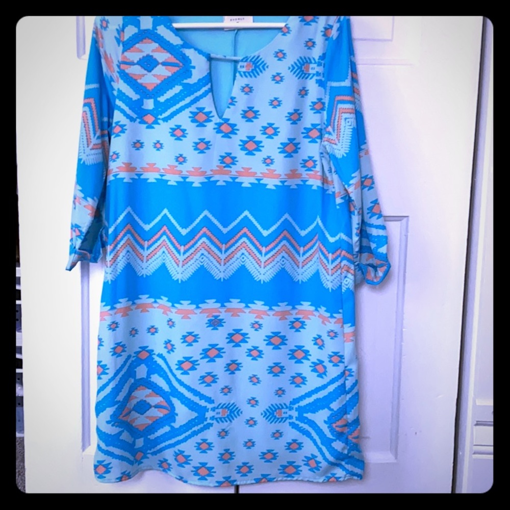 Chic 3/4 sleeve pattern dress